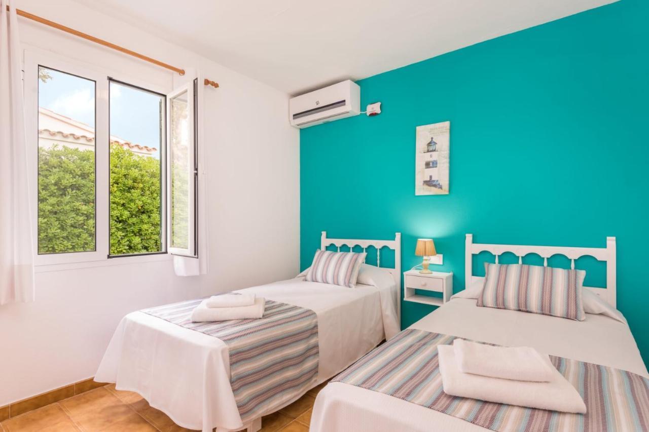 Villas Isi & Ana Mestral Cala'N Blanes  Bagian luar foto